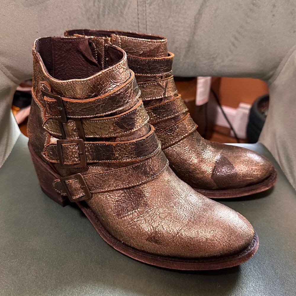 FIVE WORLDS by CORDANI SANCHO Western Buckle Ankle BOOT Brushed Bronze 8